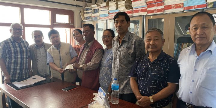 थकाली सेवा समिति नेपाल केन्द्रद्धारा आर्थिक सहयोग